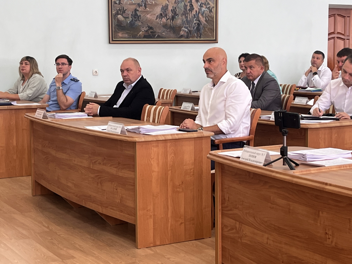 Депутатов проинформировали о ходе работ на значимых объектах