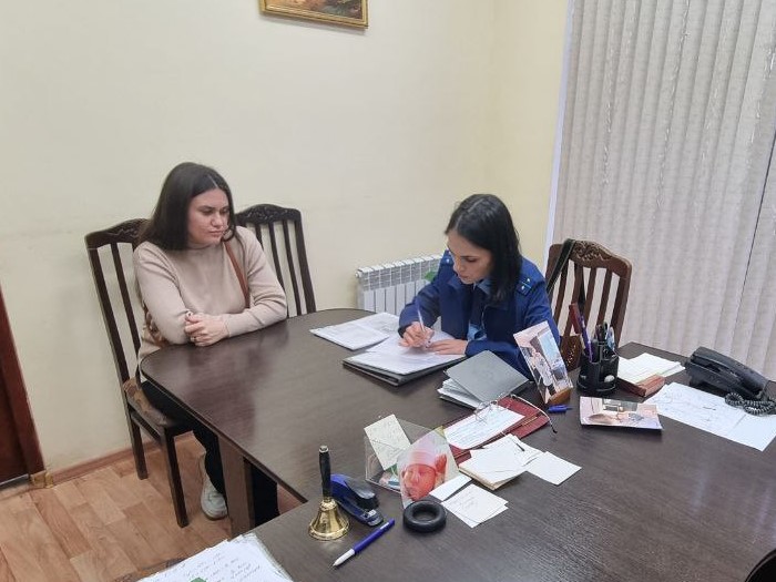 Депутаты организуют встречи с представителями прокуратуры