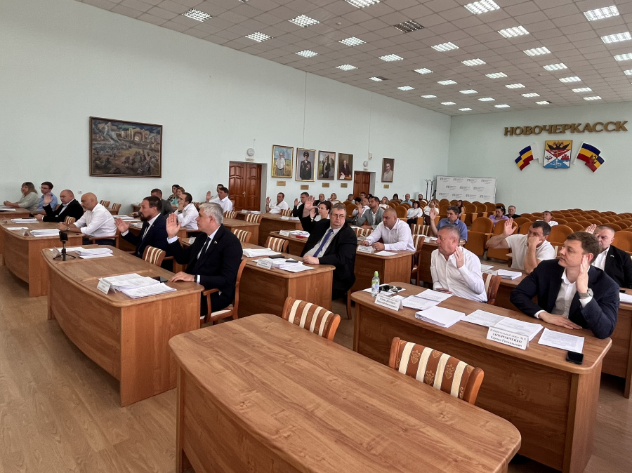 Новочеркасцы благодарят депутатов