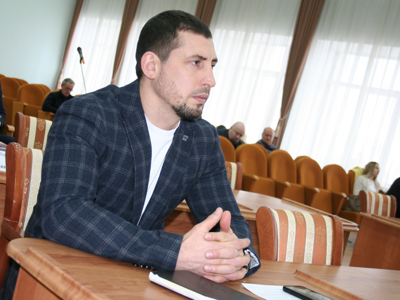Благодаря помощи депутата в спортшколе пройдет частичный ремонт 