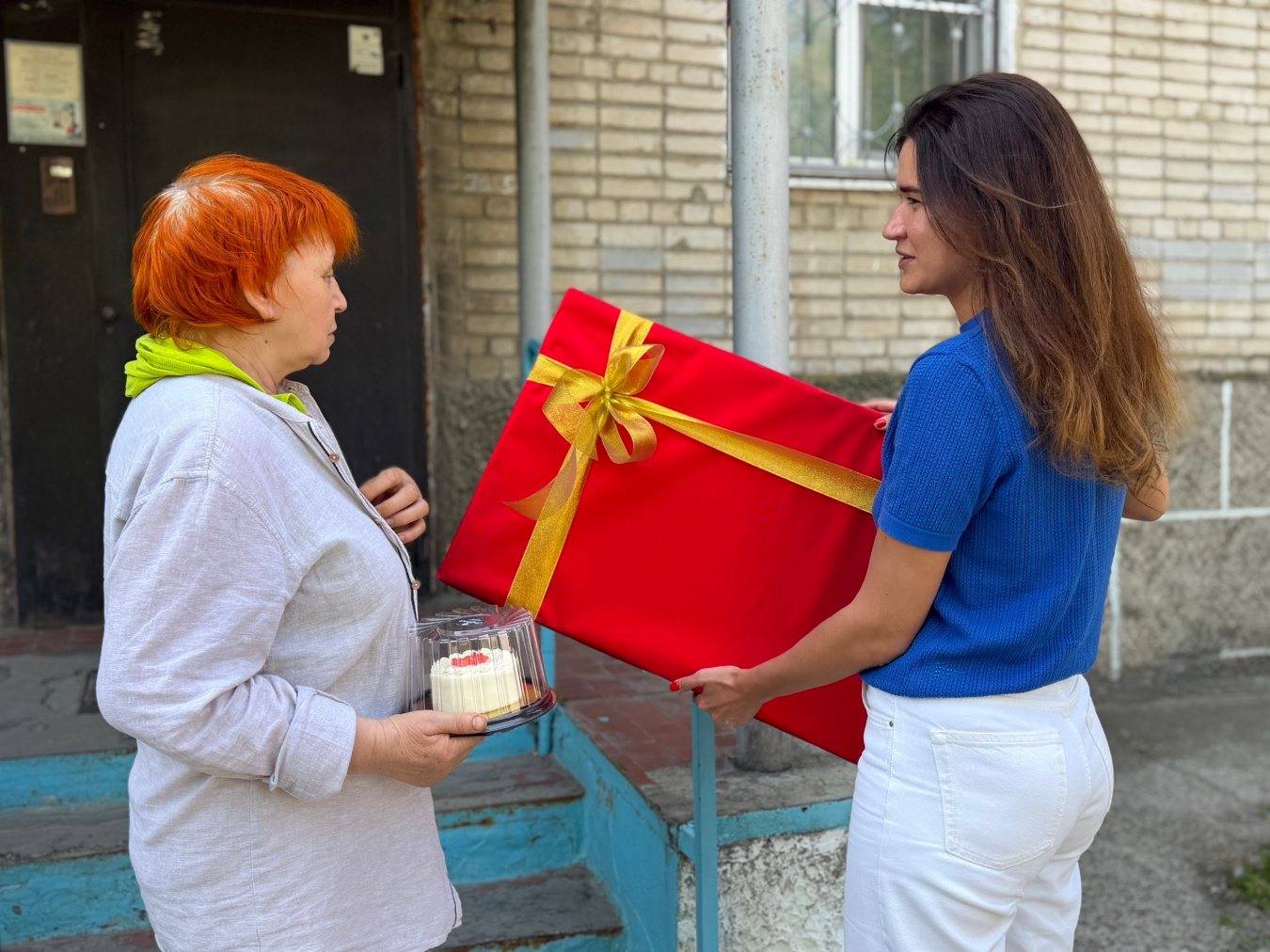 На округах депутаты укрепляют взаимодействие с избирателями