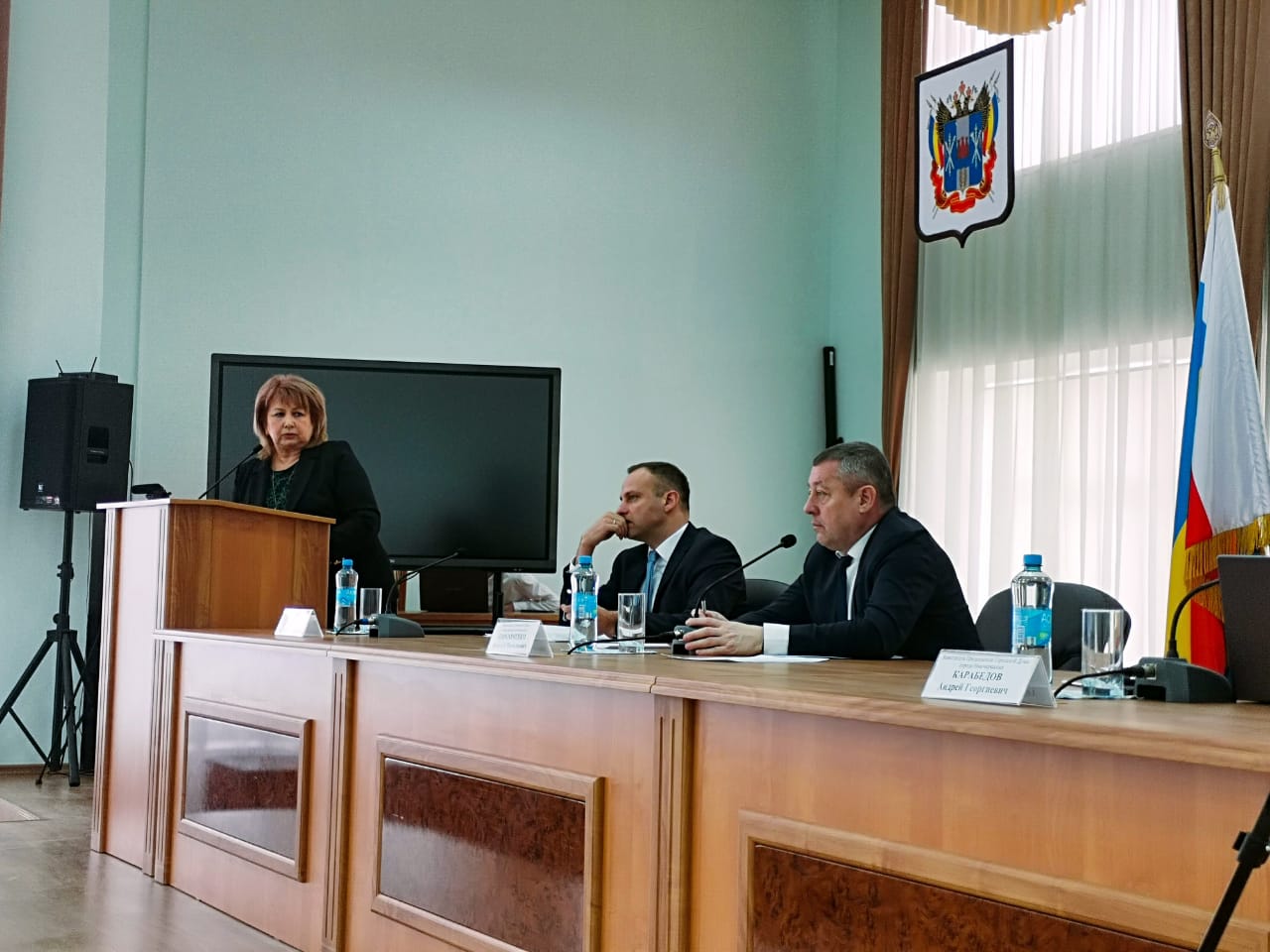 Депутаты разбираются, как пациентам городских поликлиник попасть к узким специалистам
