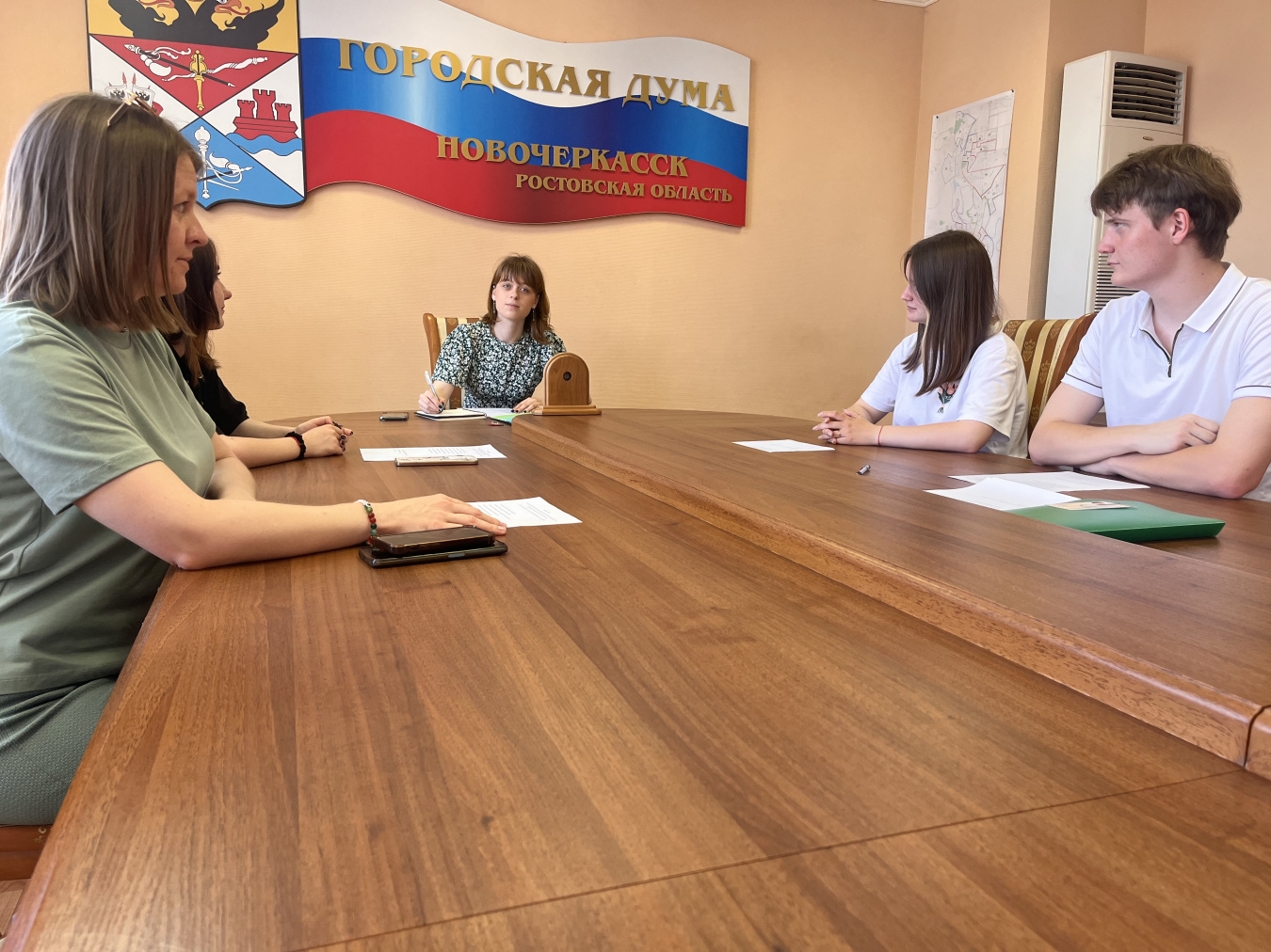 Молодежный парламент при горДуме продолжает деятельность на каникулах  