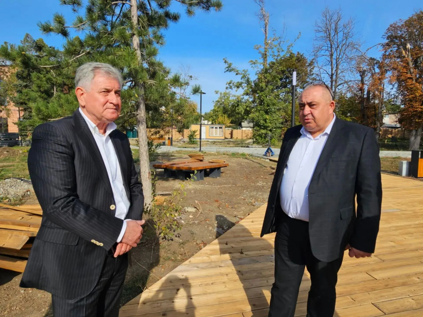 Председатель городской Думы осмотрел парк «Казачок»