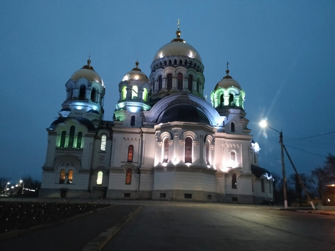 Новочеркасцы смогут посетить рождественские службы в храмах города